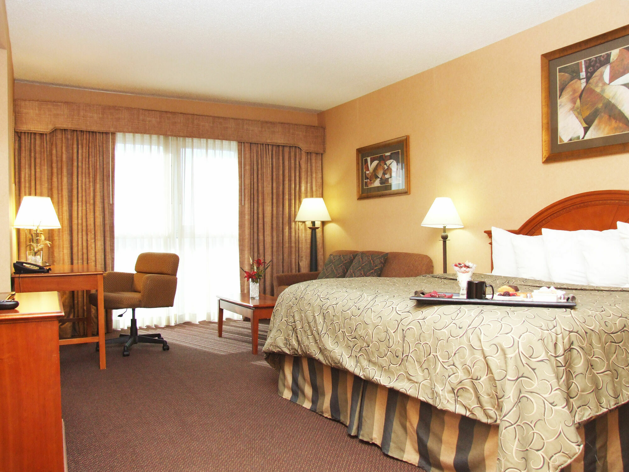 Hotel Topeka At City Center מראה חיצוני תמונה