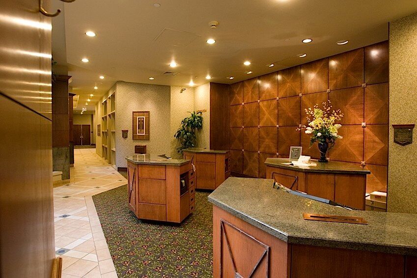 Hotel Topeka At City Center מראה חיצוני תמונה